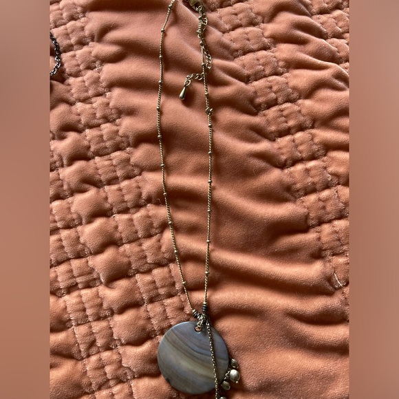 Lia Sophia Necklace - Picture 2 of 2